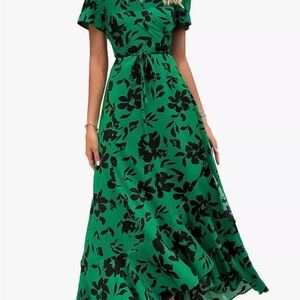 PRETTY GARDEN Maxi Dress Women's Size Medium Green with Black Floral Print Wrap